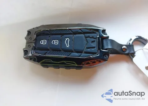 2025 Toyota Rav4 Hybrid Xse from USA, damaged, VIN 2T3E6RFV9SW086841